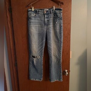 Loft boyfriend fit jeans distressed knee - EUC sz 30 / 10